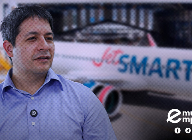 Jonathan Liñan: ¨Soy un apasionado del mundo aeronáutico¨