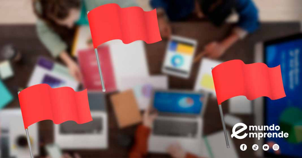 5 Red Flags que podrían estar saboteando tu emprendimiento (y cómo enfrentarlas)