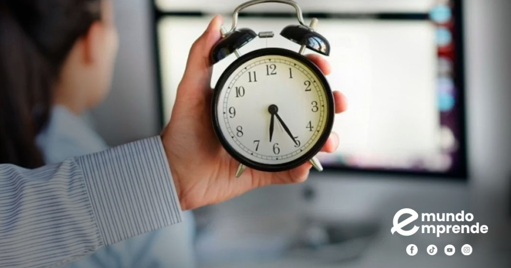 Aprende a calcular tus horas extras y conoce tus derechos laborales-mundoemprende.pe